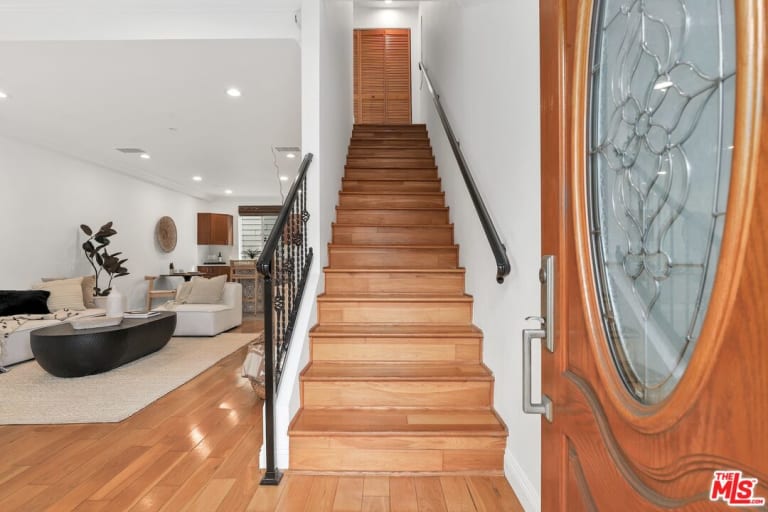 2470 S Centinela Ave #2, Los Angeles, CA 90064 inception-app-prod/MGFkNTExOTUtZDU4Yy00MDJkLTljYTQtNGI1N2NjNWMwOTkw/content/2026/05/f3c13896ff7687a8d2a650fee1f6982143618103.jpg