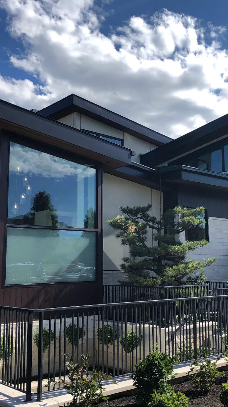 In case of any questions… inception-app-prod/MGRhYzE2MjItMjM3Ni00ZjU3LThlMjUtMDZiMTkxZDEzM2Zh/content/2022/10/0a090bcd3c8236d00e6592f9bdadd527d5ca613d.jpg