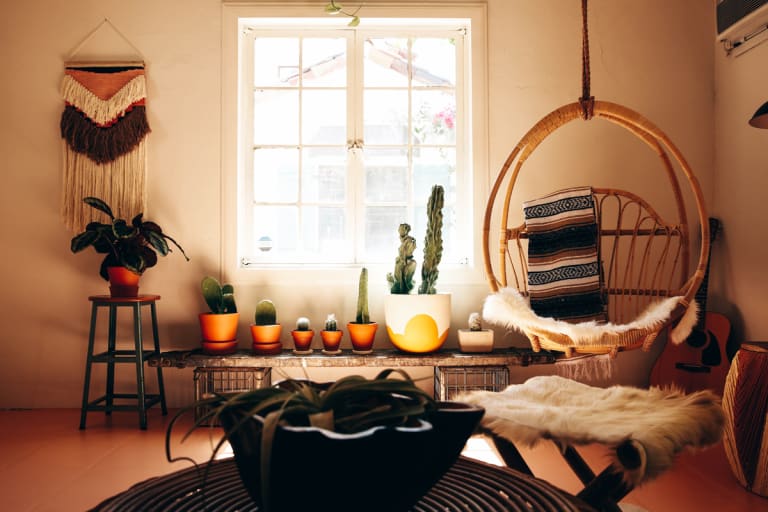 10. Thick As Thieves inception-app-prod/MTExNzI4M2ItMjVkNC00Y2M0LWJmZjAtOGI0ZTUwMDVmNzNh/content/2023/01/365d66d62fb38de78676d6b5d8ffb493461296f1.jpg