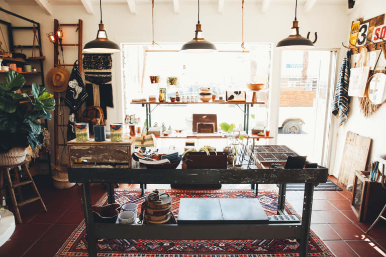 10. Thick As Thieves inception-app-prod/MTExNzI4M2ItMjVkNC00Y2M0LWJmZjAtOGI0ZTUwMDVmNzNh/content/2023/01/96ecec77b469c6e3bb30b20abe7c52499ebc14bf.jpg