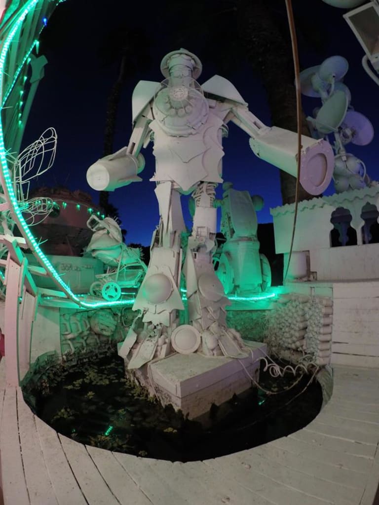 <p>9. Robolights</p> inception-app-prod/MTExNzI4M2ItMjVkNC00Y2M0LWJmZjAtOGI0ZTUwMDVmNzNh/content/2023/01/cb83d83cb00287870cc736a4a2c61dfb08d8eac0.jpg