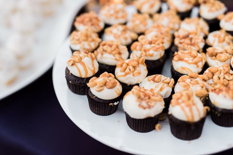 8. Over The Rainbow Desserts inception-app-prod/MTExNzI4M2ItMjVkNC00Y2M0LWJmZjAtOGI0ZTUwMDVmNzNh/content/2023/01/eb186ce7350090fd4a1406b9bcee458afeb2ad8e.jpg