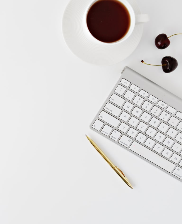 Do you have any questions? inception-app-prod/MTFhNThkOWItNDhjMi00MDRlLThhNTYtZjQ2YzY5MDgyYTAx/content/2021/08/leone-venter-VieM9BdZKFo-unsplash2%281%29.jpg