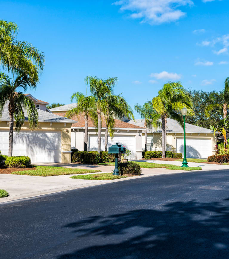 Feel like a real estate pro inception-app-prod/MWEyY2ViYjYtZWE1NC00ZjVlLTgzZWItMDUyN2M3YzRiNDc4/content/2021/03/Projektbeztytuu-2021-03-15T113816.596.png