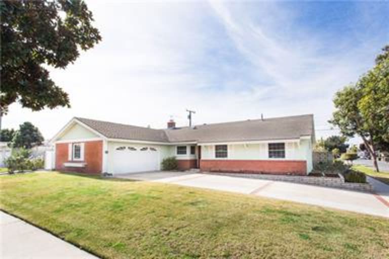 Legacy Estates inception-app-prod/MWY0NmRjODQtMWUzMS00MDhkLThlZDUtNTA4OTQ4OGE2NzE3/content/2023/07/193cc55b55c09e65212bf0b9c4d3ffd2353d4776.jpg