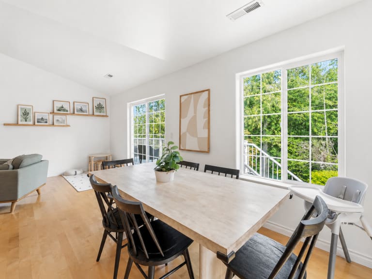 <p>1376 N Parkstone Ct. | Bellingham</p> inception-app-prod/MjlkZDVlZmQtZjE0OS00MmVjLThkOTItZGY4OWY5Y2ExYTZj/content/2026/05/f9b2a657239347a5b0766e69c5335c6384eebbf9.png