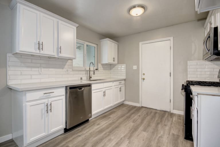 7530 TAMOSHANTER WAY, SACRAMENTO, CA 95822 inception-app-prod/NTBhZTM1NmYtZjE3MS00YTA5LTg5YTMtZmRmYzBmMzNkZDY4/content/2021/10/20775ac529caa0a923b4f78d4bbec454d6a73a8e.jpg