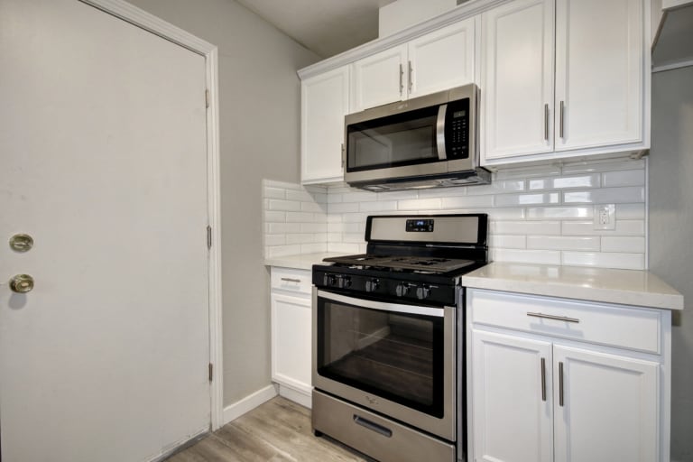 7530 TAMOSHANTER WAY, SACRAMENTO, CA 95822 inception-app-prod/NTBhZTM1NmYtZjE3MS00YTA5LTg5YTMtZmRmYzBmMzNkZDY4/content/2021/10/27b6dc9bea32560575f1133e2df180052608d5e7.jpg