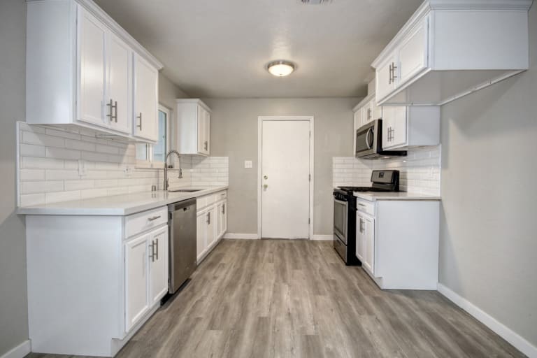 7530 TAMOSHANTER WAY, SACRAMENTO, CA 95822 inception-app-prod/NTBhZTM1NmYtZjE3MS00YTA5LTg5YTMtZmRmYzBmMzNkZDY4/content/2021/10/d6c69df96544cbfe006ea1ab1bfbe6b8e7598d4b.jpg