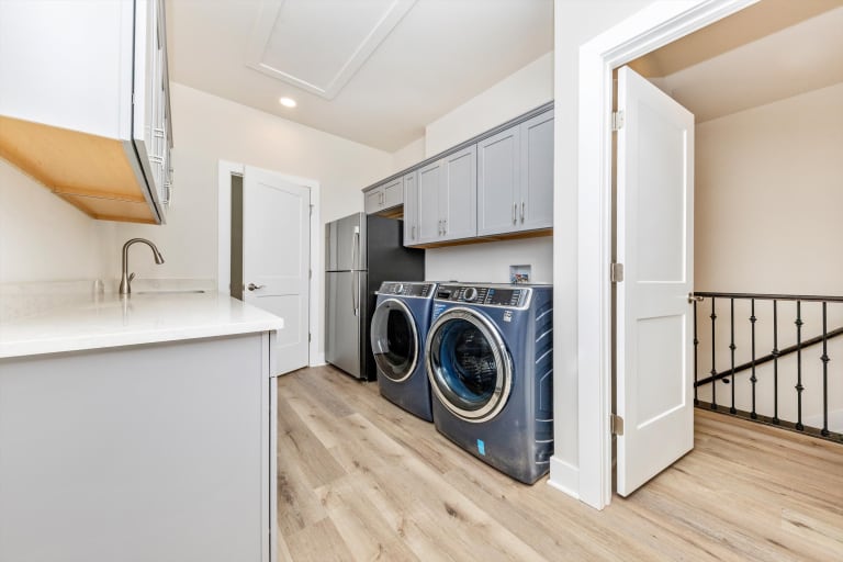 <p>11737 Ashton Road, Clear Spring</p> inception-app-prod/NTBkNzllOTktYTMxZS00NGE4LWIxNTAtYzAzZmM0ZGU0MWY2/content/2025/04/bec745ec5b1edd1e72fef6ce698335fcf41dbe27.jpg