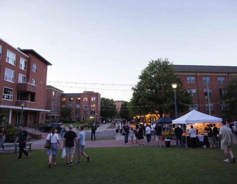 <p>Murfreesboro Through a Local Lens</p> inception-app-prod/NTUzNzY2YmEtYmYzZS00ZTlmLWJhNTQtYmQxMzZjZDM2Zjk2/content/2026/07/baf3d4cc4f0ab21ff9d66ee8e60d5efb28c29127.webp