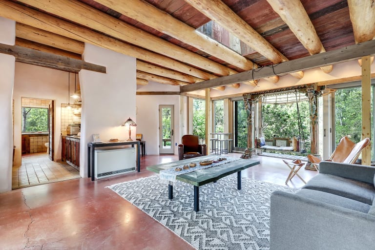 Showcase Your Property with Professional Photography inception-app-prod/NmE5MzNiNDgtOGFlMi00ZjczLTlhMjQtYzE3ZTJlN2Y0N2My/content/2024/05/2101c1dd9e2cfdf404e863d9fc4da46f91ca8749.jpg