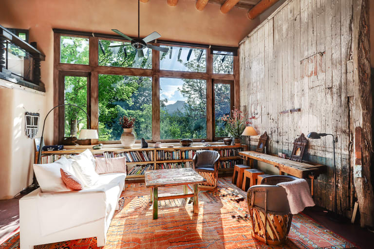 Showcase Your Property with Professional Photography inception-app-prod/NmE5MzNiNDgtOGFlMi00ZjczLTlhMjQtYzE3ZTJlN2Y0N2My/content/2024/05/376f3d041e06e4805929b3e2817af83d6f259c14.jpg