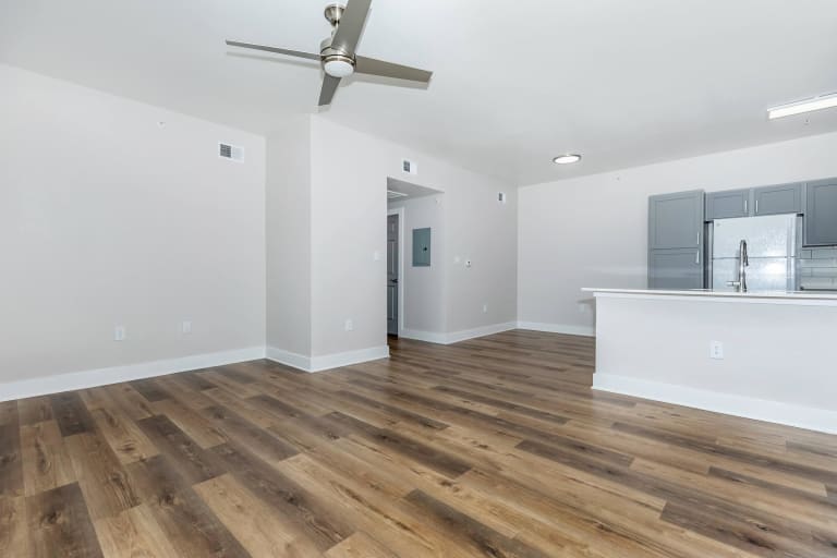 Willow Lakes Apartments inception-app-prod/NzA2NjE4ZGQtM2U1Yi00MTZlLTk4YTctMzViZmU1ODFiZjIx/content/2024/06/183ec2bbb7db576c50163cbb0c63befb49ee3b66.jpg