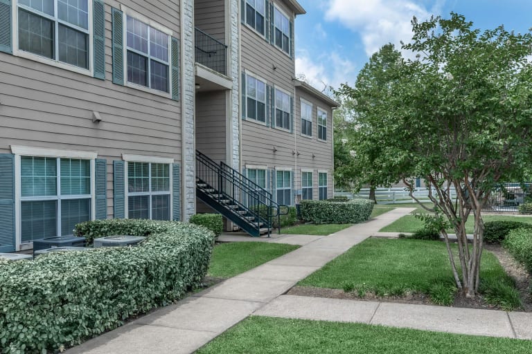 Willow Lakes Apartments inception-app-prod/NzA2NjE4ZGQtM2U1Yi00MTZlLTk4YTctMzViZmU1ODFiZjIx/content/2024/06/41d650602ad767164c4f8a4d968c4f3643534c04.jpg