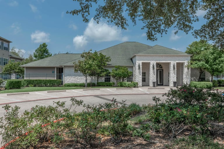 Willow Lakes Apartments inception-app-prod/NzA2NjE4ZGQtM2U1Yi00MTZlLTk4YTctMzViZmU1ODFiZjIx/content/2024/06/5801cf43ba92fed2f79850e4b162aa8613fc04f2.jpg