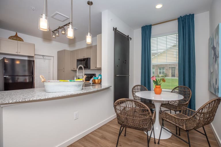 Reserve at Pinewood Village inception-app-prod/NzA2NjE4ZGQtM2U1Yi00MTZlLTk4YTctMzViZmU1ODFiZjIx/content/2024/06/a9f084a6234445a855d21aac26c8461fb0002dc2.jpg