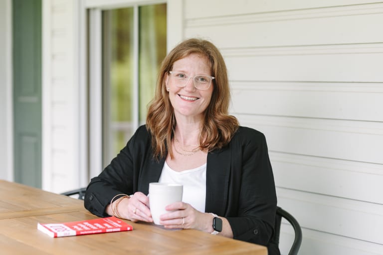 <p>Got any questions?</p> inception-app-prod/NzkxNWQxOWItNjlhMi00M2UwLWEzMTgtOGYwMjAzYzI5NDdi/content/2025/07/1c2cf271d2403b560e71ae364923d3b74c7a0abb.jpg