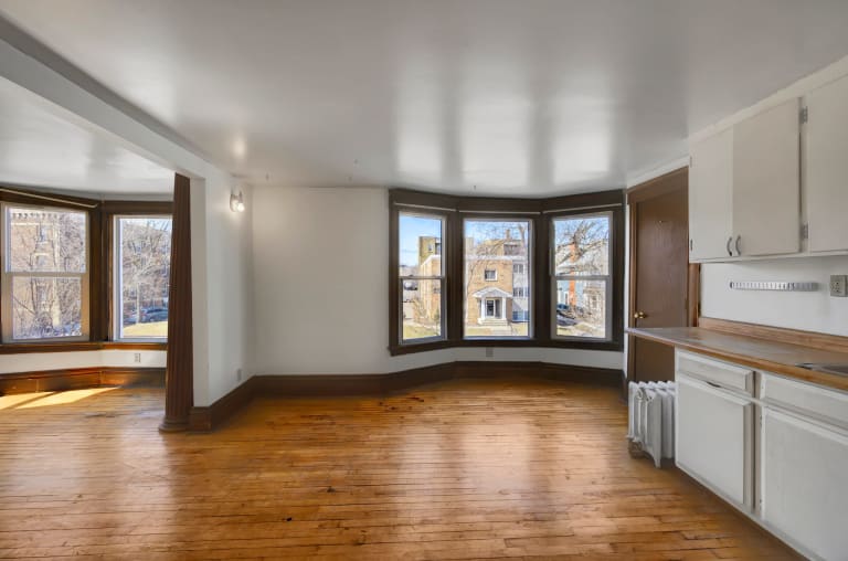 Apartment 3 - 4 Bedroom inception-app-prod/ODU4ZWY2NTMtNzE5MC00ZGEwLWE3NmItMWE2ZDRiZWE1NGE5/content/2022/03/3dcabbf7250892faf6b24f4a657dc413ce7d05bb.jpg