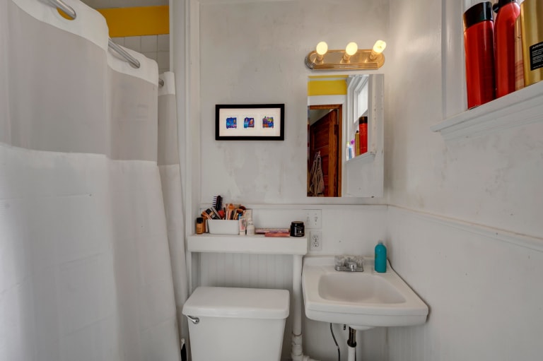 Apartment 2 - 1 Bedroom inception-app-prod/ODU4ZWY2NTMtNzE5MC00ZGEwLWE3NmItMWE2ZDRiZWE1NGE5/content/2022/03/67cc45ab242be255a89bcb08171483e8ec2961bb.jpg