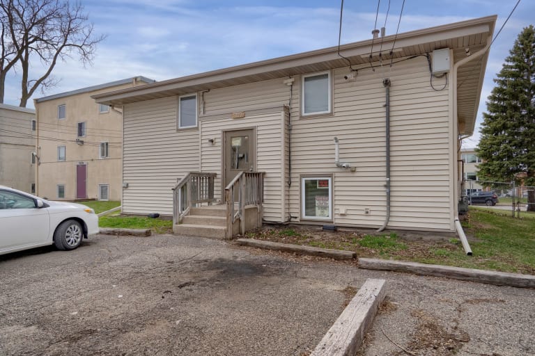 Exterior inception-app-prod/ODU4ZWY2NTMtNzE5MC00ZGEwLWE3NmItMWE2ZDRiZWE1NGE5/content/2022/04/3e2b013417b640c06a3d3d5b97b1bf62c2a47fc9.jpg