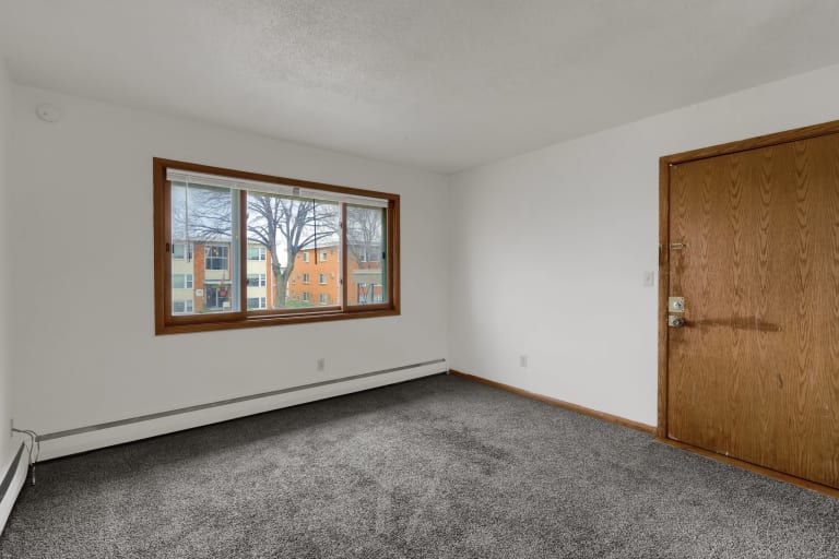 Apartment 4 inception-app-prod/ODU4ZWY2NTMtNzE5MC00ZGEwLWE3NmItMWE2ZDRiZWE1NGE5/content/2022/04/b165b5d5893f8c75b3ec797a0a7b5d4407cddb81.jpg