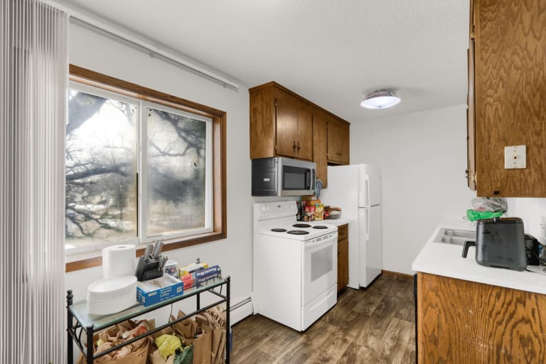 2115 N 44th Ave inception-app-prod/ODU4ZWY2NTMtNzE5MC00ZGEwLWE3NmItMWE2ZDRiZWE1NGE5/content/2023/04/0c05f63ef51ef466c16db3dcd45edd5a6d3901fa.jpg