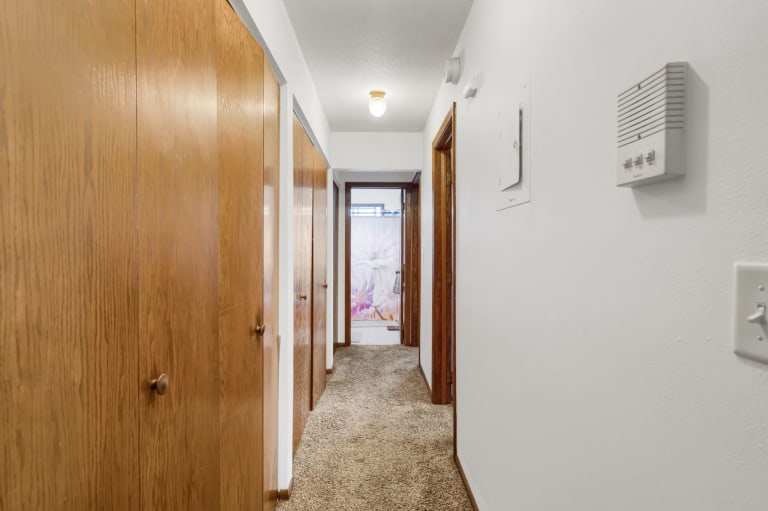 2115 N 44th Ave inception-app-prod/ODU4ZWY2NTMtNzE5MC00ZGEwLWE3NmItMWE2ZDRiZWE1NGE5/content/2023/04/4d57c99f16f8ba249cec34eeb566b93d1717a84d.jpg