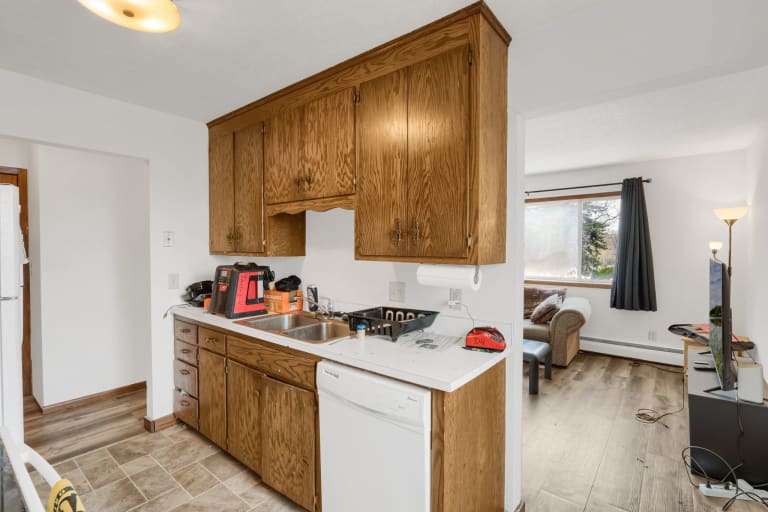 2115 N 44th Ave inception-app-prod/ODU4ZWY2NTMtNzE5MC00ZGEwLWE3NmItMWE2ZDRiZWE1NGE5/content/2023/04/53330e1efc08ea078560243857ef20324e7b4fd5.jpg