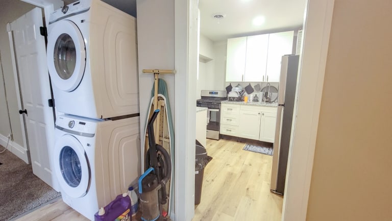 <p>Interior</p> inception-app-prod/ODU4ZWY2NTMtNzE5MC00ZGEwLWE3NmItMWE2ZDRiZWE1NGE5/content/2025/05/6d34ebc4e104213b3a8bc310a95ab28818040c03.webp