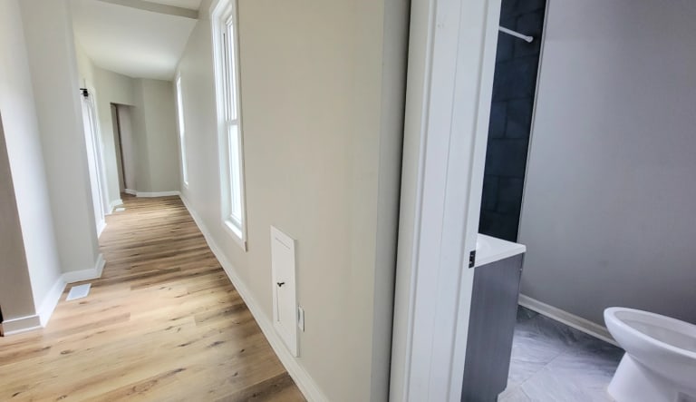 <p>Interior</p> inception-app-prod/ODU4ZWY2NTMtNzE5MC00ZGEwLWE3NmItMWE2ZDRiZWE1NGE5/content/2025/05/fe516e0b9dd7792400173c7f547b51724b667914.webp