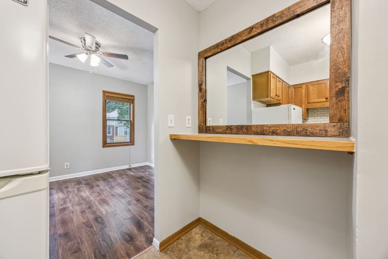 <p>Apartment 1</p> inception-app-prod/ODU4ZWY2NTMtNzE5MC00ZGEwLWE3NmItMWE2ZDRiZWE1NGE5/content/2025/08/2e560b8c4e3871f3e7aa89e52c25620000e4c930.jpg