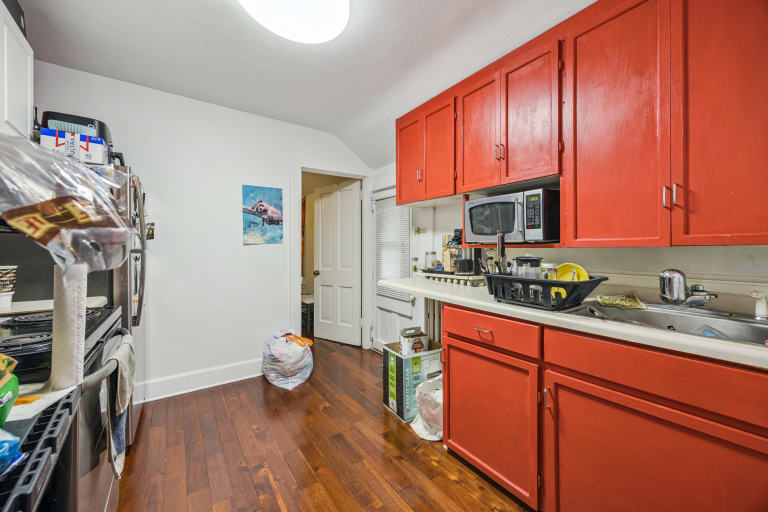 <p>Apartment 3</p> inception-app-prod/ODU4ZWY2NTMtNzE5MC00ZGEwLWE3NmItMWE2ZDRiZWE1NGE5/content/2025/08/64ee3c52acf6eccc304c14ca885b168115e4888a.jpg