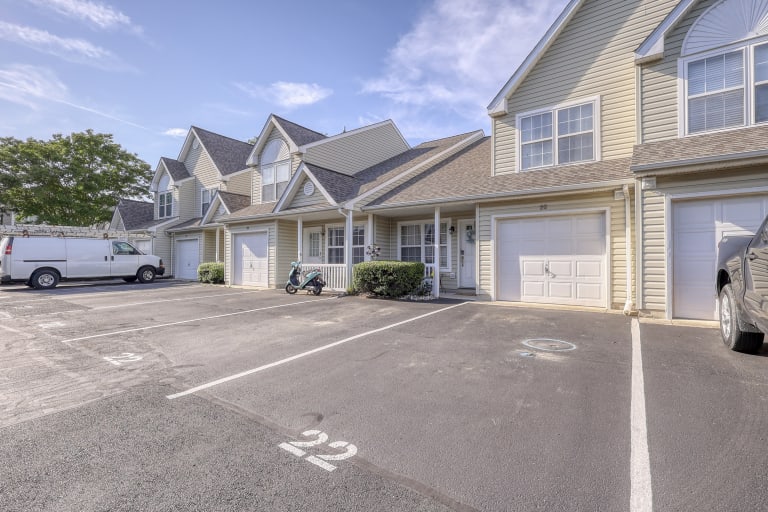 19110 Stonewood Lane Unit 22, Rehoboth Beach, DE 19971 inception-app-prod/OWRmNmI2MTktZGMwNi00OWRhLWJlOWEtYzRjODkwMmFiNTQ0/content/2024/05/66f8cce4f221937807ee0e2cc98d02a0727d8985.jpg