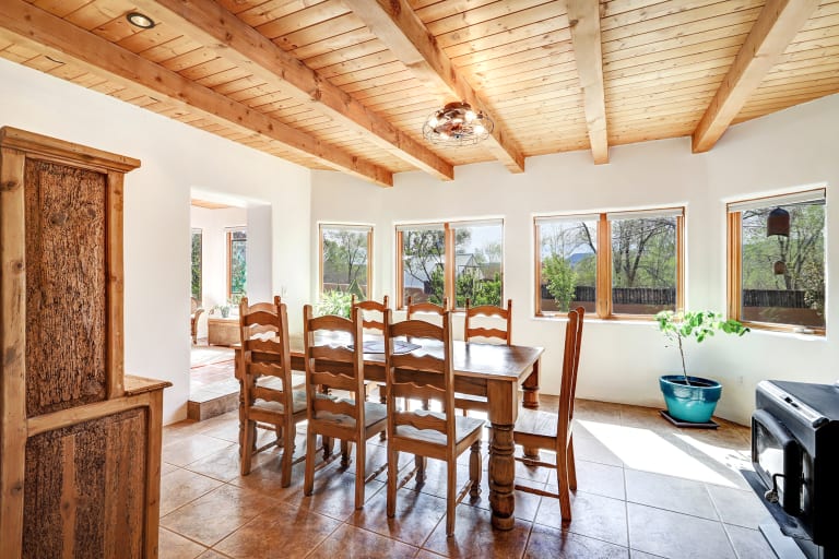 23 PRIVATE DR 1637A ABIQUIU NM 87510 inception-app-prod/YTFhMjY2NTctZTkwYS00NGRmLThjZTctNDFlNjg3MzNjNTI0/content/2024/04/1b49d078069275a64531204f7ae92d6279bb2702.jpg