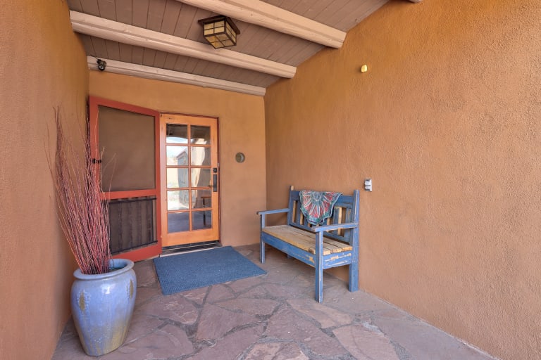 23 PRIVATE DR 1637A ABIQUIU NM 87510 inception-app-prod/YTFhMjY2NTctZTkwYS00NGRmLThjZTctNDFlNjg3MzNjNTI0/content/2024/04/2aa0126ae4da56e9677e3c658f61ef4dbe4c0c29.jpg