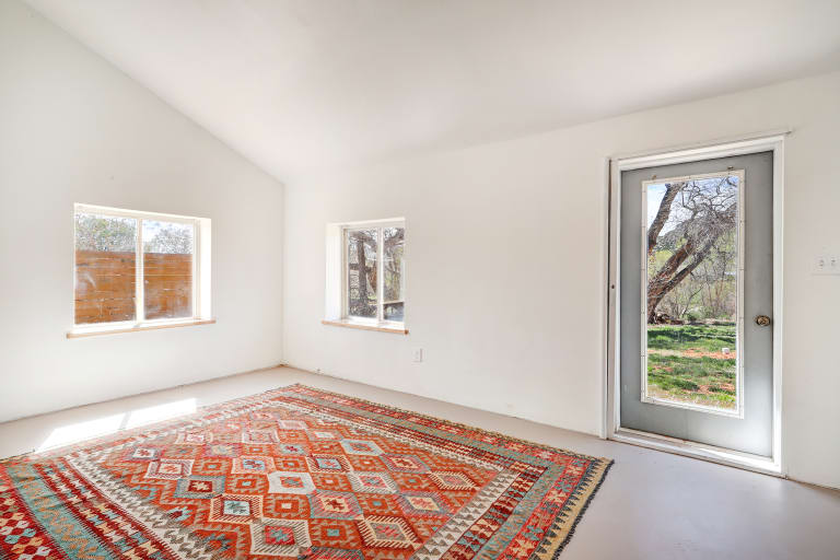 23 PRIVATE DR 1637A ABIQUIU NM 87510 inception-app-prod/YTFhMjY2NTctZTkwYS00NGRmLThjZTctNDFlNjg3MzNjNTI0/content/2024/04/3d22d88db9f72aa08bf33f25d822e9808487098f.jpg