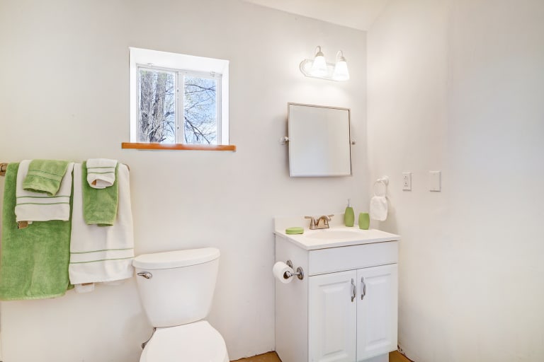 23 PRIVATE DR 1637A ABIQUIU NM 87510 inception-app-prod/YTFhMjY2NTctZTkwYS00NGRmLThjZTctNDFlNjg3MzNjNTI0/content/2024/04/c606b9bc96949266f645fca24517d91353c72f2b.jpg