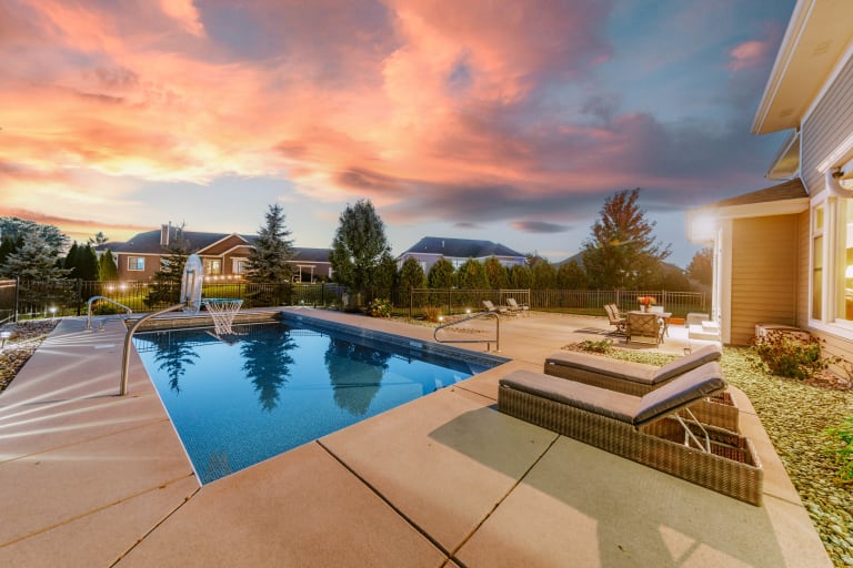 1005 E Oak Ct., Oak Creek, WI inception-app-prod/YTdkMWIyMGMtYzZlNi00OTIzLWFkYjAtYTY0YzEyODNmM2Zm/content/2025/10/399d7ed02298c459995bbfe715b92dd92fd0f1e0.jpg