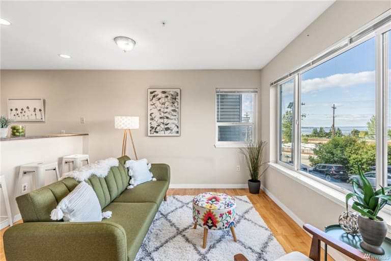 <p>Condos</p> inception-app-prod/YWUwZTY5YWItMzdiNS00OGU1LTk4ZDctM2YxOGM5NjQ2NTUz/content/2023/01/3bf9de923643b2989957e6ad49c6f28d239e7c21.jpeg