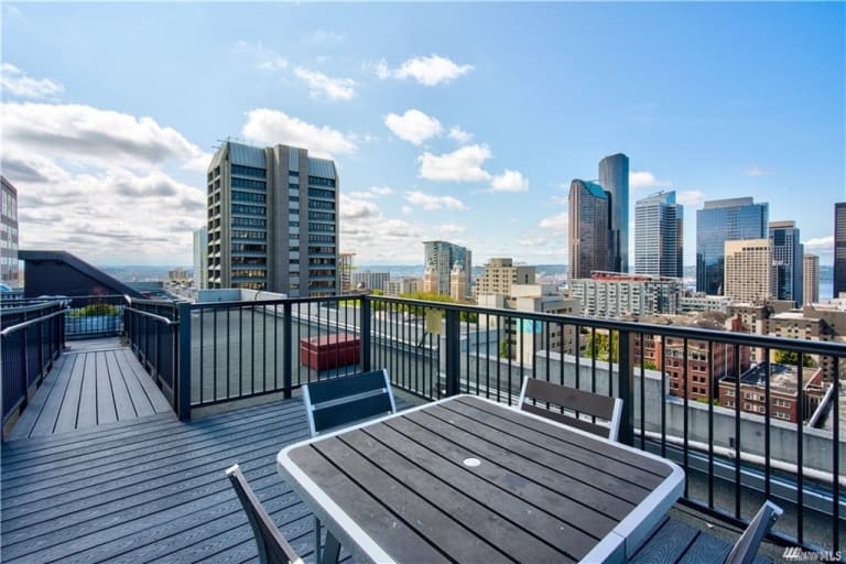 <p>Condos</p> inception-app-prod/YWUwZTY5YWItMzdiNS00OGU1LTk4ZDctM2YxOGM5NjQ2NTUz/content/2023/01/e3c15e5bcd9af56faa5e99babc598fc8b5314b17.jpeg