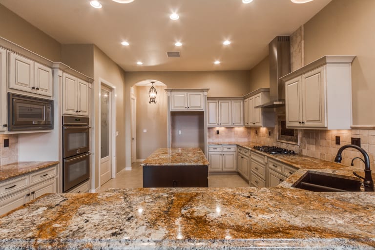 inception-app-prod/YWViZGUzNTEtNzRjZC00ZjAxLTllYWQtN2JjMzc1MWJkMTY3/favicon/2019/06/3153 Crown Rock -14.jpg