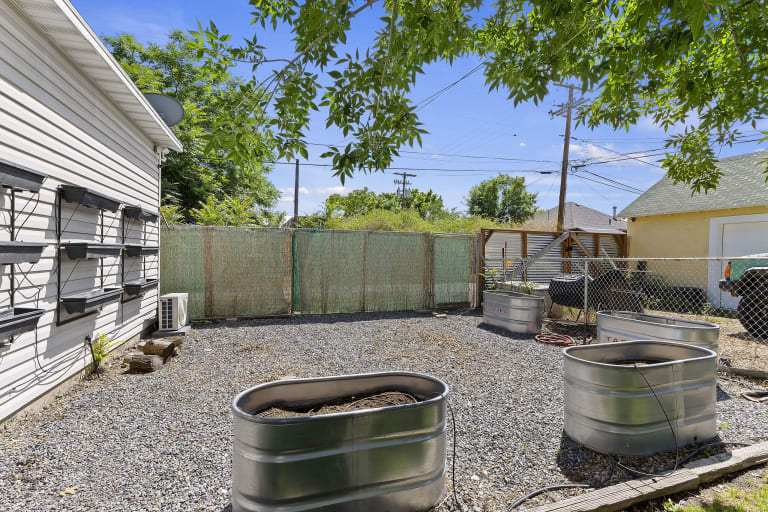 Jenni Holmstead Real Estate inception-app-prod/YzNkYmNhNzMtYTJhOS00ZmE3LTgxYTgtODI3MjRlNDU2NzRi/content/2023/08/40c79585d774ee2e6c162c427c24e4089ca1a304.jpg