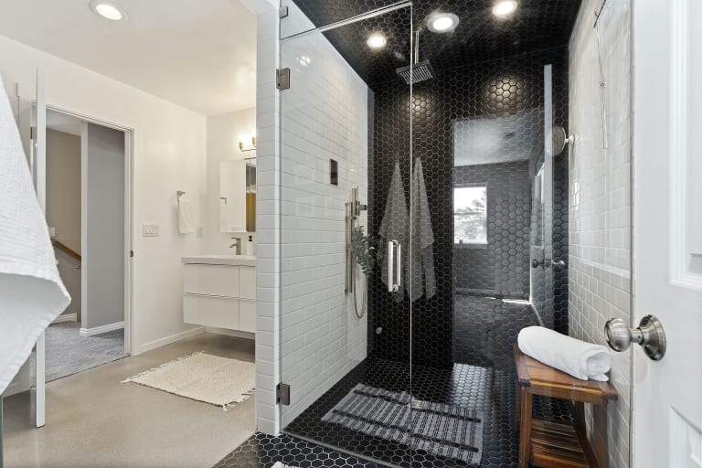 Jenni Holmstead Real Estate inception-app-prod/YzNkYmNhNzMtYTJhOS00ZmE3LTgxYTgtODI3MjRlNDU2NzRi/content/2023/08/5b524ceef62022e95b0d39f670d03b3f0a5f3e79.jpg