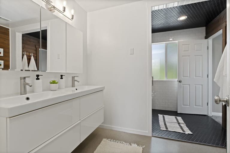 Jenni Holmstead Real Estate inception-app-prod/YzNkYmNhNzMtYTJhOS00ZmE3LTgxYTgtODI3MjRlNDU2NzRi/content/2023/08/b601d7509573dd0ac1bfa905ed3bfe1fae626d67.jpg