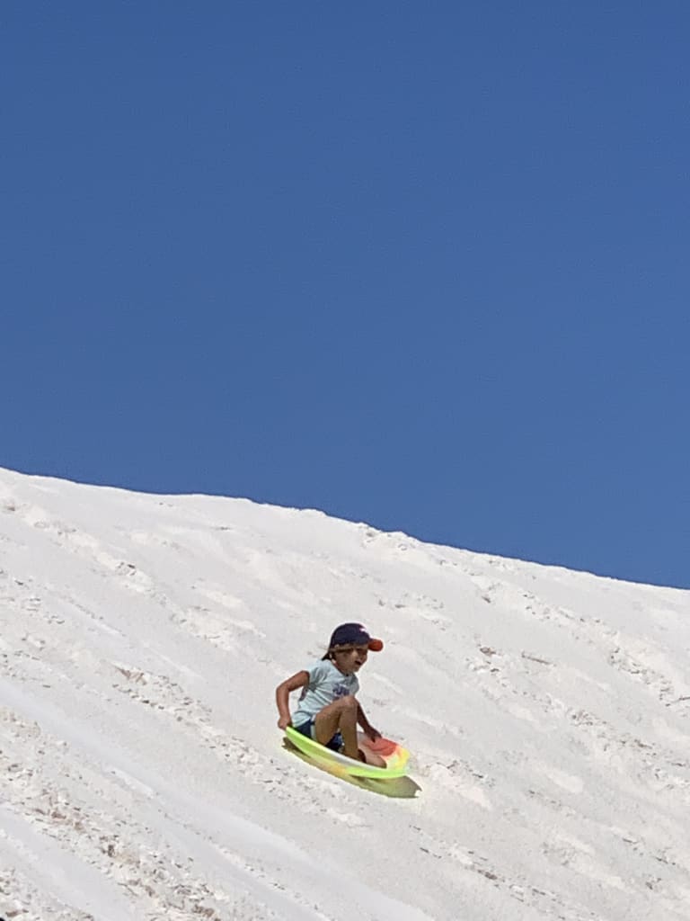 <p>White Sands National Park </p> inception-app-prod/YzhkMjFkYzYtYTY0OC00ODhkLTgwM2ItM2Q2YTQ2Nzk5ZTky/content/2025/10/2b6564b17f7406139de3488978204eaeb578aba2.jpeg