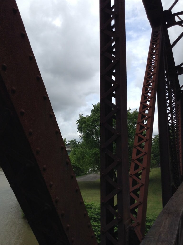 <p>Morgantown Through the Lens</p> inception-app-prod/ZjhmNDg3YWItZmYxYi00YTE0LWIxZWUtNGQ1Y2YwODY4OGRj/content/2026/05/27e1f7b2810ad27ed290cf4452b711e580b8a6e6.jpg