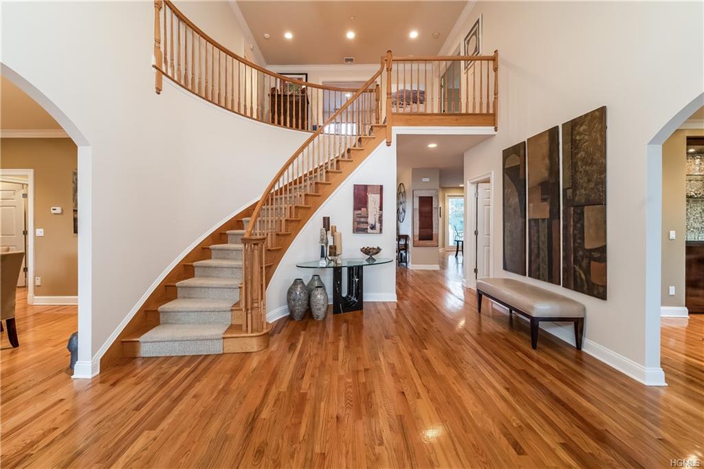 Irvington's Nature: Legend Hollow & Halsey Pond inception-app-prod/M2JiYjg3NTYtZGMxYS00ZTFmLThiMDgtZDM3OGEwN2YzMDE4/content/2019/09/getmedia.jpg