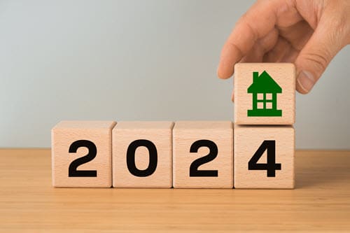 Housing Market Outlook: Predictions for the Second Half of 2024 inception-app-prod/M2Y0NzM4NmUtY2YxMC00OTJjLTg3YjYtMWE0YmIyMzhiYjNj/content/2024/07/7e94f27a9d043c521c6a3d36484d001baee16288.jpg