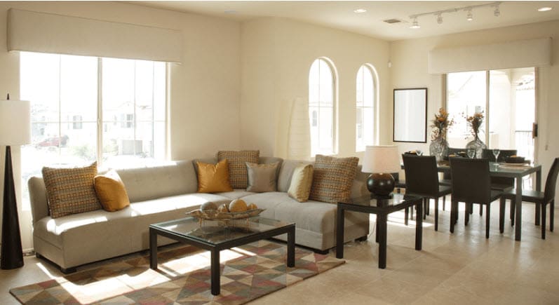 Home Staging FAQ: What You Need To Know inception-app-prod/M2Y0NzM4NmUtY2YxMC00OTJjLTg3YjYtMWE0YmIyMzhiYjNj/content/2025/01/16c2102dd603cf1687fc353ae5ba70f0fd7f11da.jpg